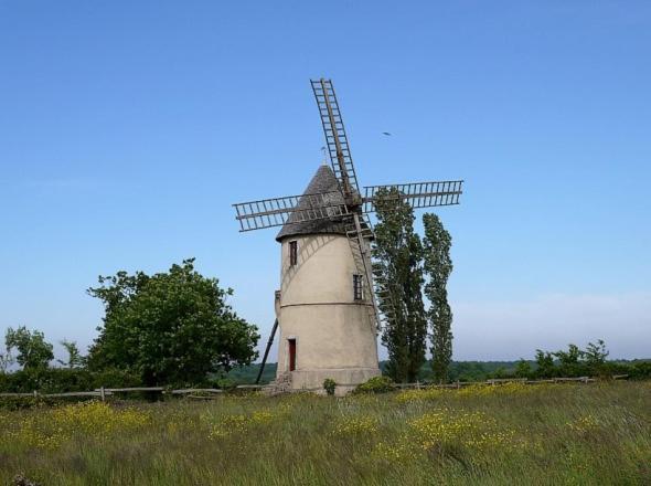 Moulin A Vent Le Champ Du Trail Villa Saint-Cyr-des-Gats Dış mekan fotoğraf